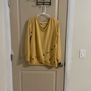 Yellow sweatshirt brand new condition